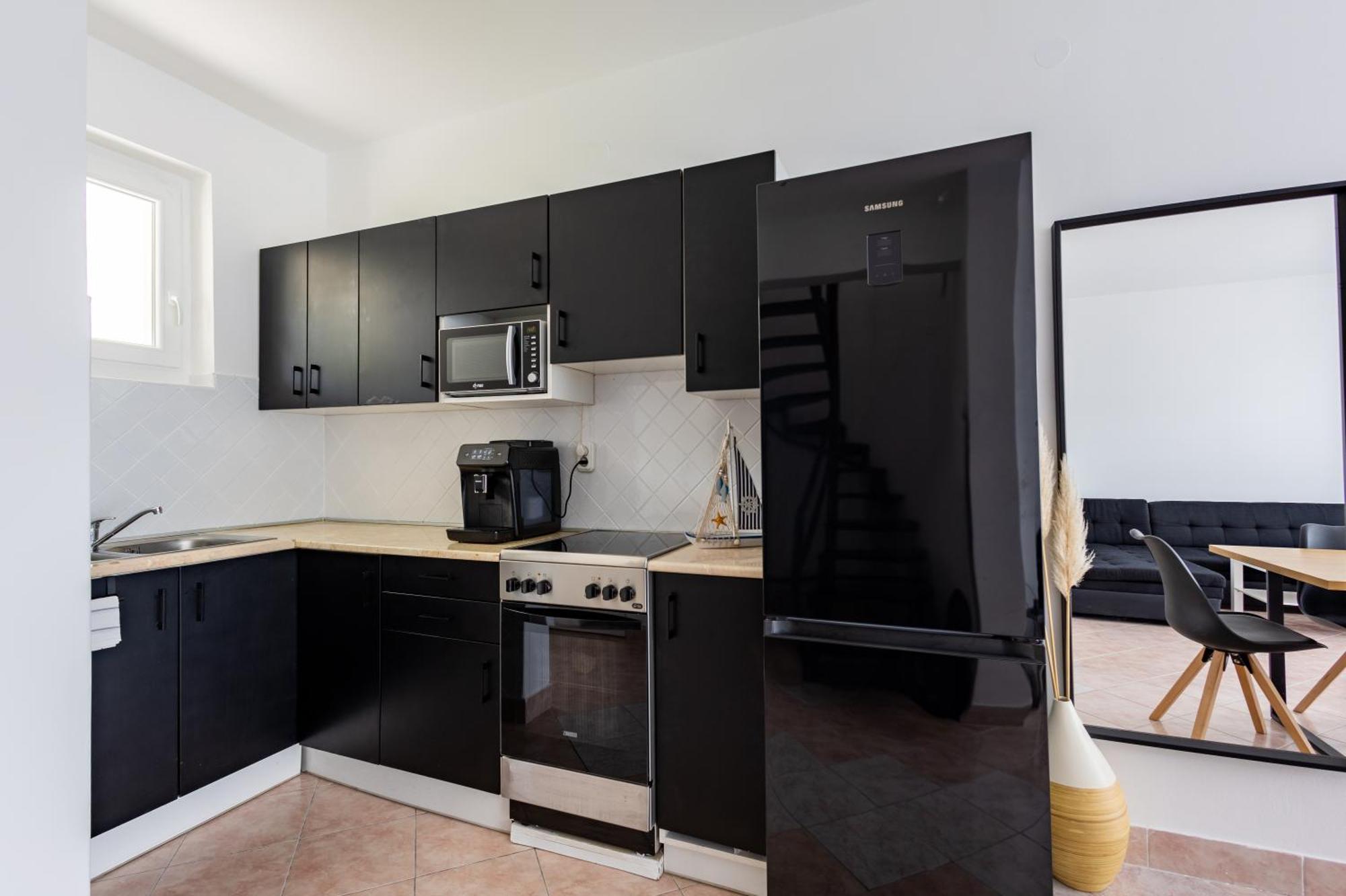 Balaton a kertben - Közvetlen vízparti apartmanok, csodálatos panorámával Balatonfenyves Exterior foto