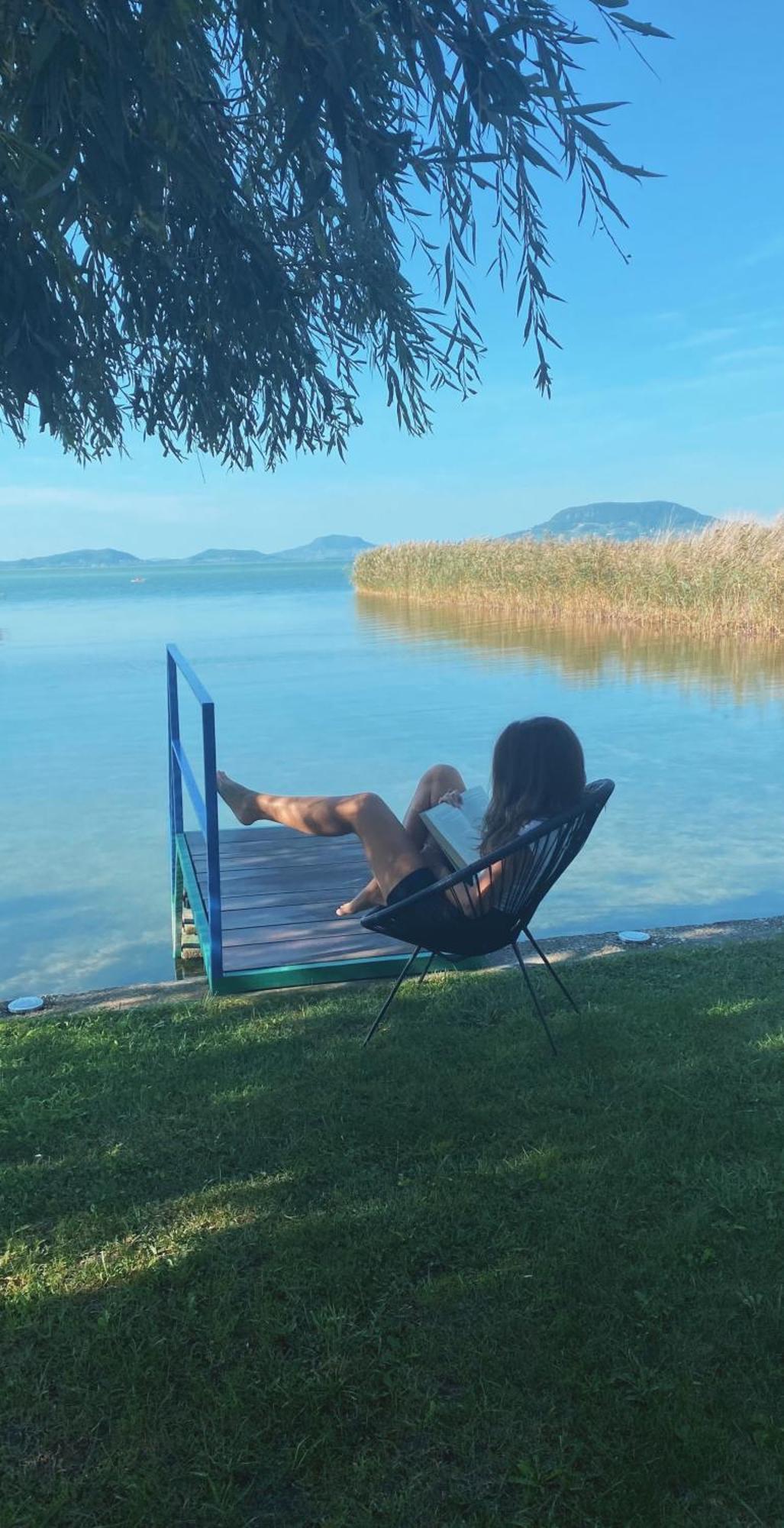 Balaton a kertben - Közvetlen vízparti apartmanok, csodálatos panorámával Balatonfenyves Exterior foto