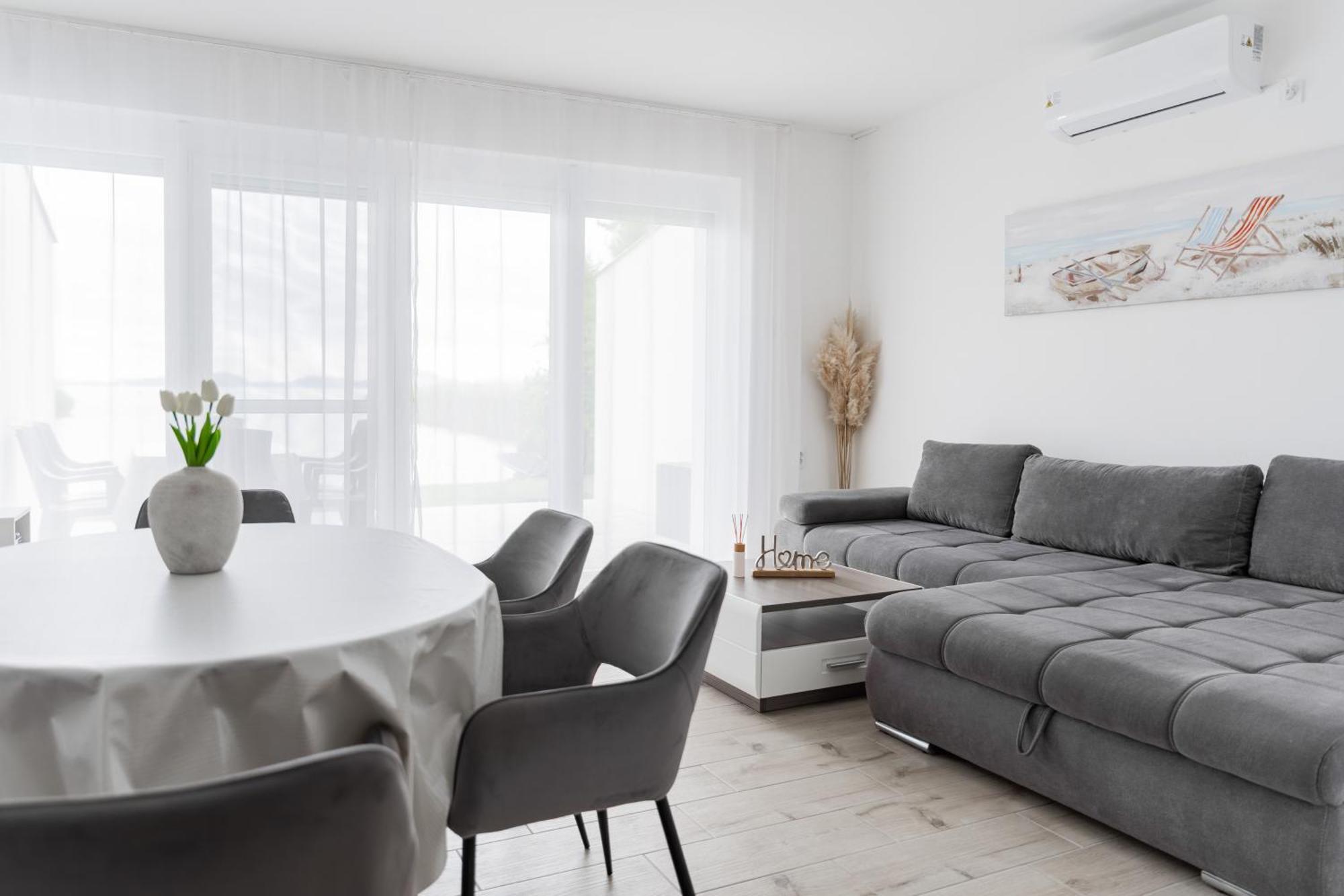 Balaton a kertben - Közvetlen vízparti apartmanok, csodálatos panorámával Balatonfenyves Habitación foto
